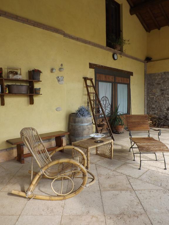 B&B Ai Tre Confini Monzambano Esterno foto