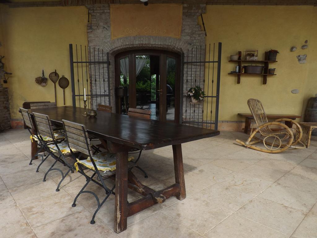 B&B Ai Tre Confini Monzambano Esterno foto